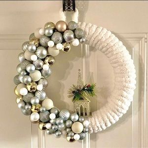 20” handmade Christmas wreath